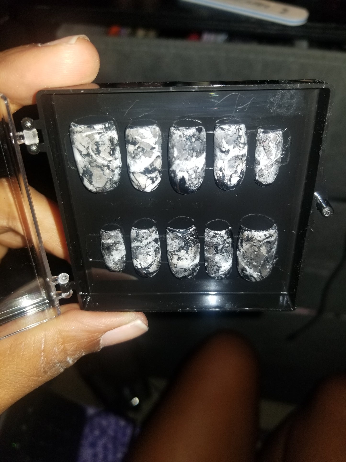 Crackle Design Gel Nails
