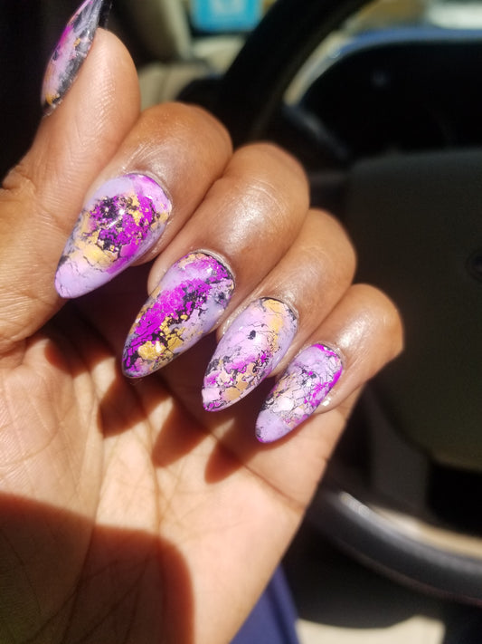 Crackle Design Gel Nails