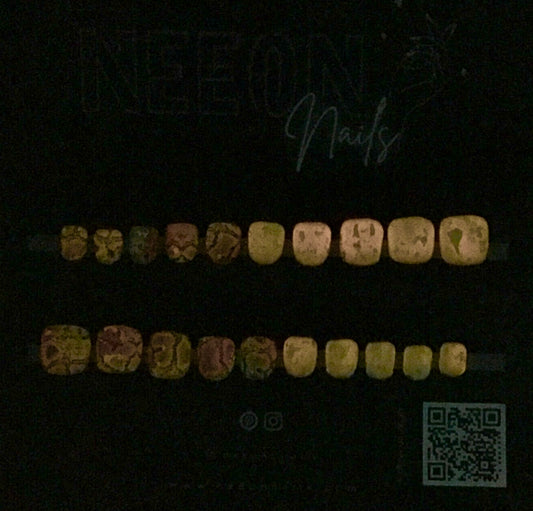 Roar Mini Glow Gel Nails