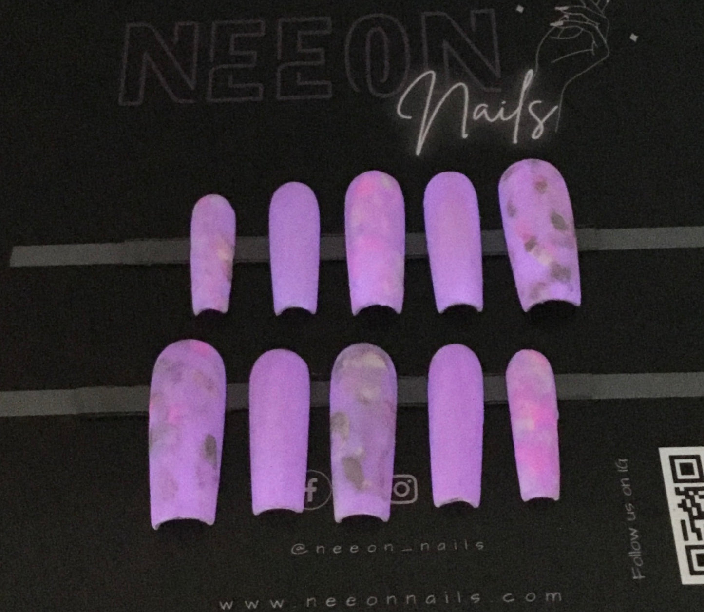 Pink Marble Glow Gel Nails