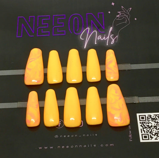 Peachy Keen Color Change Gel Nails