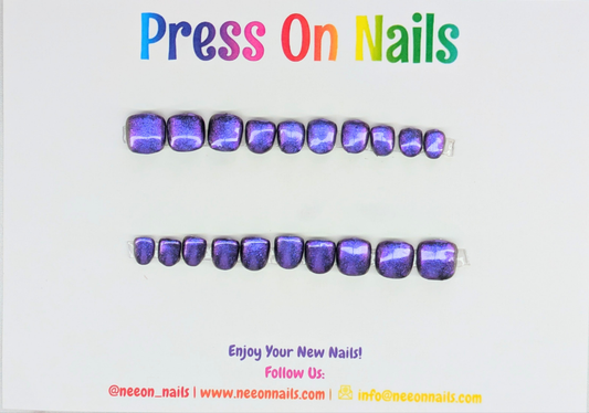 Ocean Amethyst Chrome Mini Gel Nails